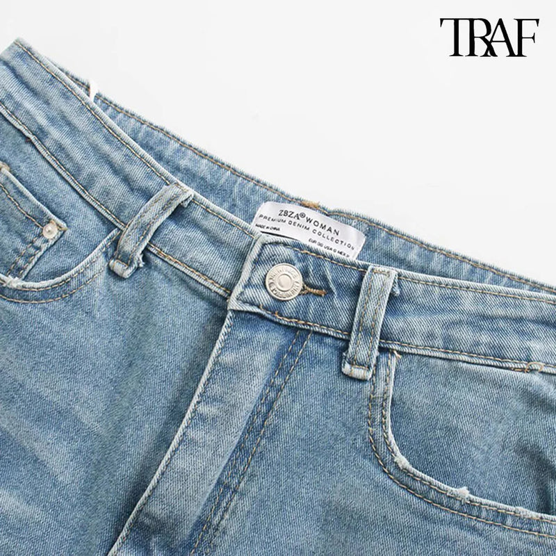 Sasha – TRAF Distressed Fringe Denim Shorts