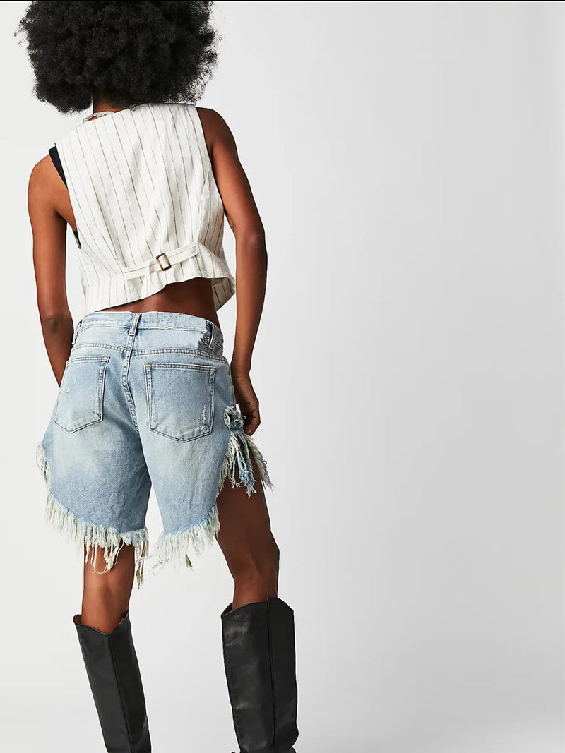Roxy – Frayed Denim Bermuda Shorts